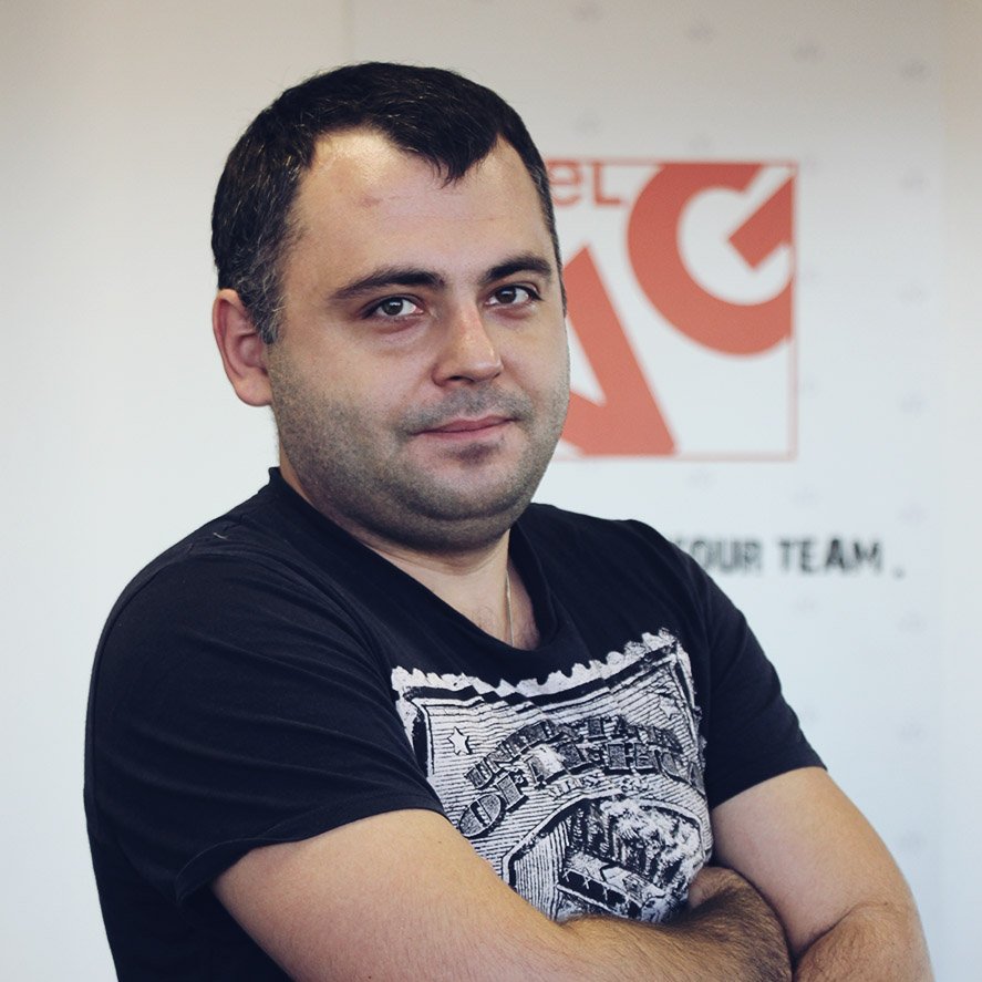team-image